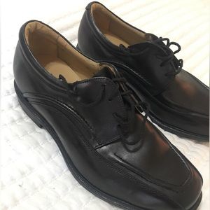 Black Hitchcock Square toed Oxford Lace up leather lace up dress shoes 8.5 wide